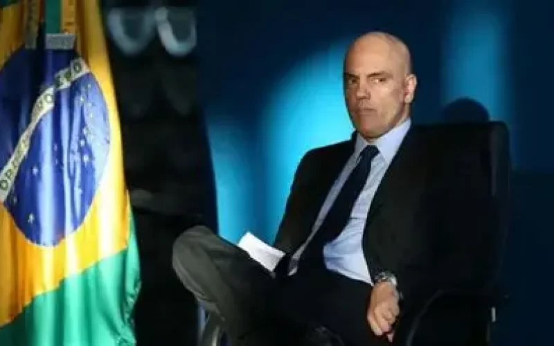 Alexandre de Moraes recebe sanção da Lei Magnitsky aplicada pelos Estados Unidos
